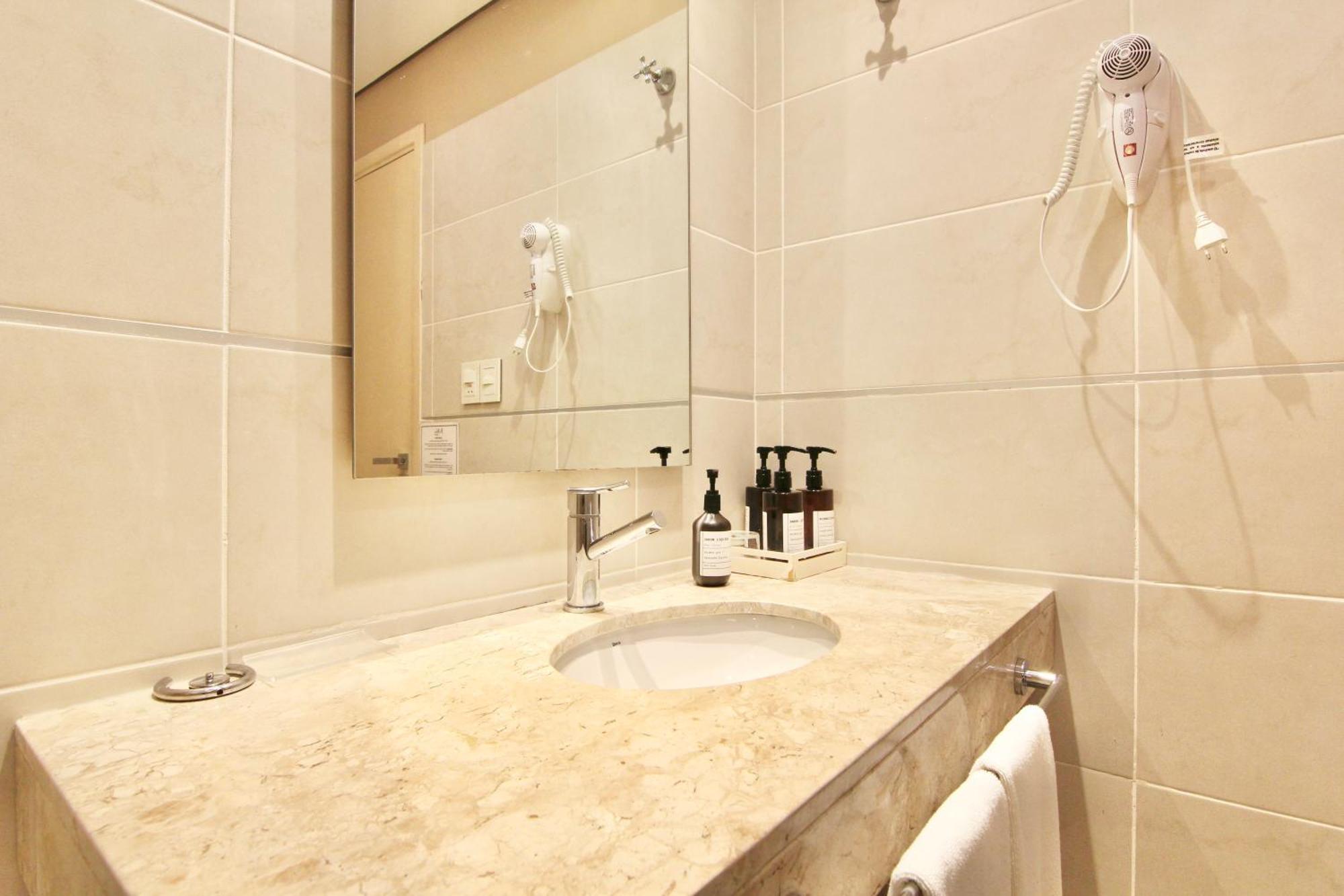 Faro Norte Suites Асунсьон Экстерьер фото